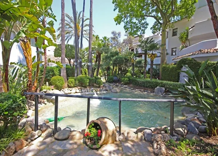 Coastal Getaway With Pool * Marbella